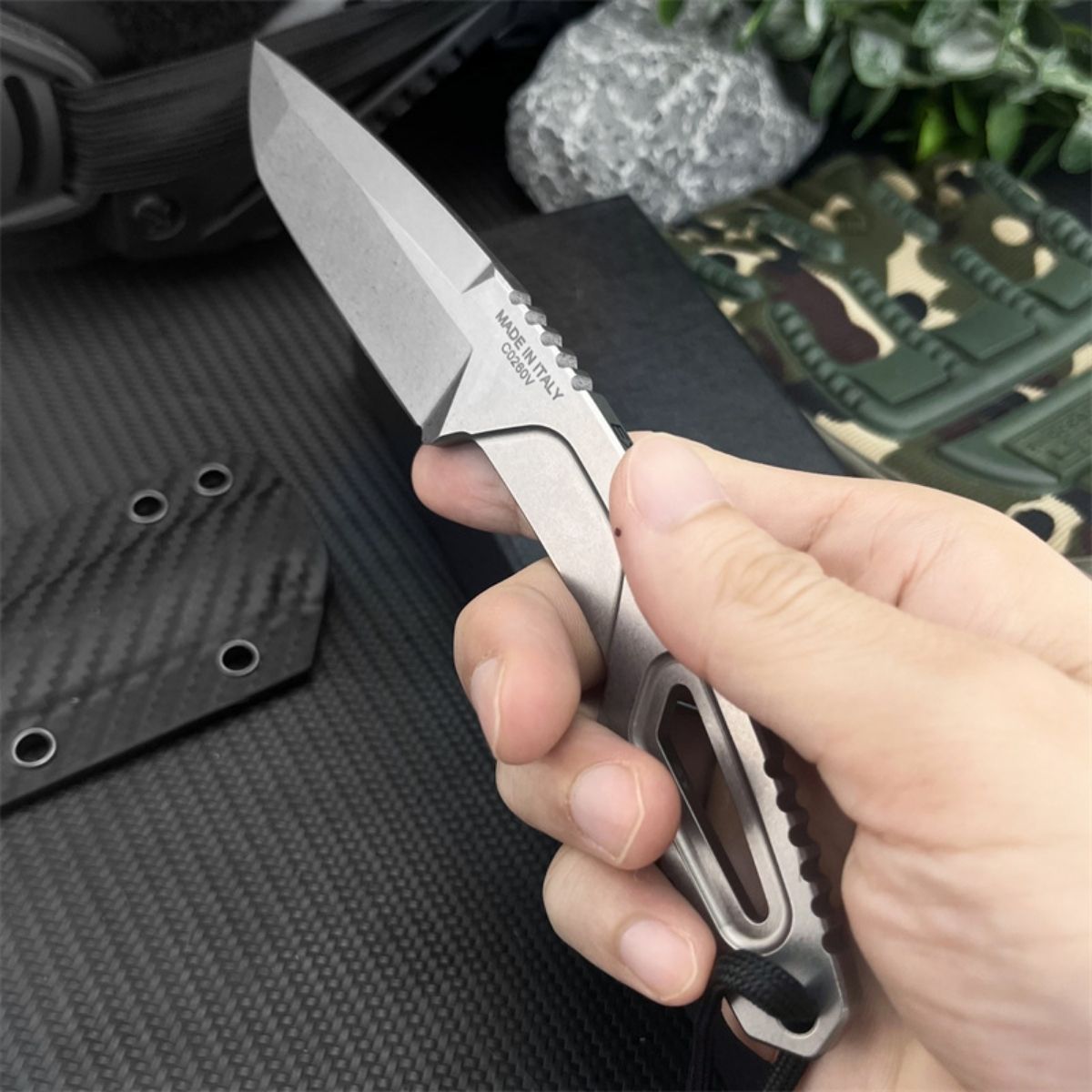 Monoblocco Coltelli Bushcraft